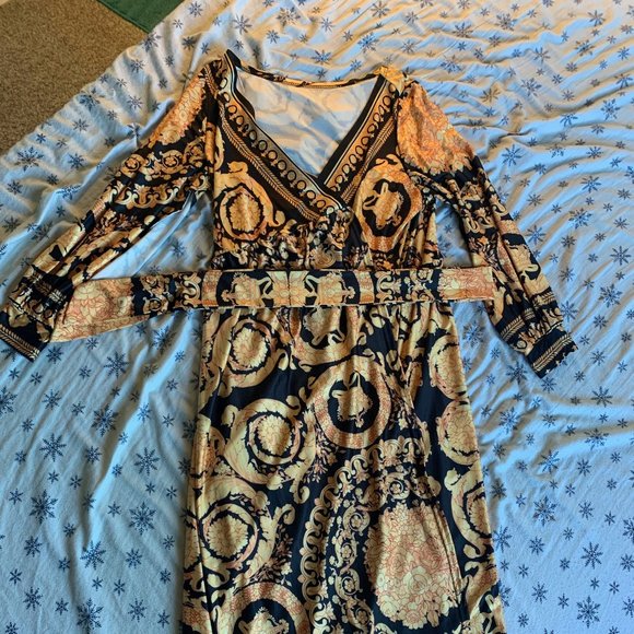 Unknown Dresses & Skirts - Boho Yellow/Black print wrap dress